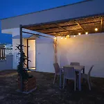 Le Del Pastore, Monolocale Con Terrazza Privata E Parcheggio Facile, Vicino Al Centro דירה