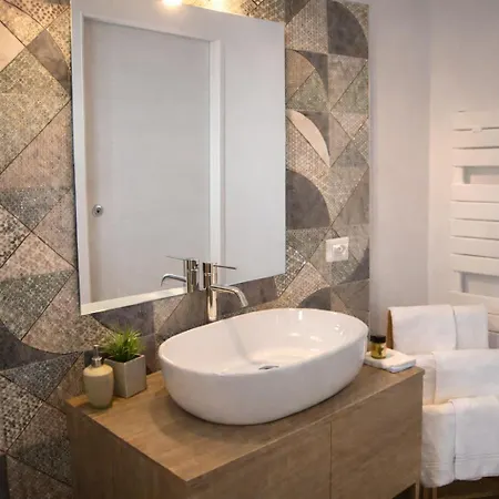 Le Del Pastore, Monolocale Con Terrazza Privata E Parcheggio Facile, Vicino Al Centro *