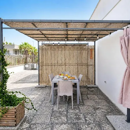 Lejlighed Le Del Pastore, Monolocale Con Terrazza Privata E Parcheggio Facile, Vicino Al Centro *