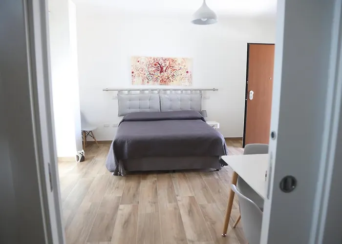 Le Suite Del Pastore, Monolocale Con Terrazza Privata E Parcheggio Facile, Vicino Al Centro