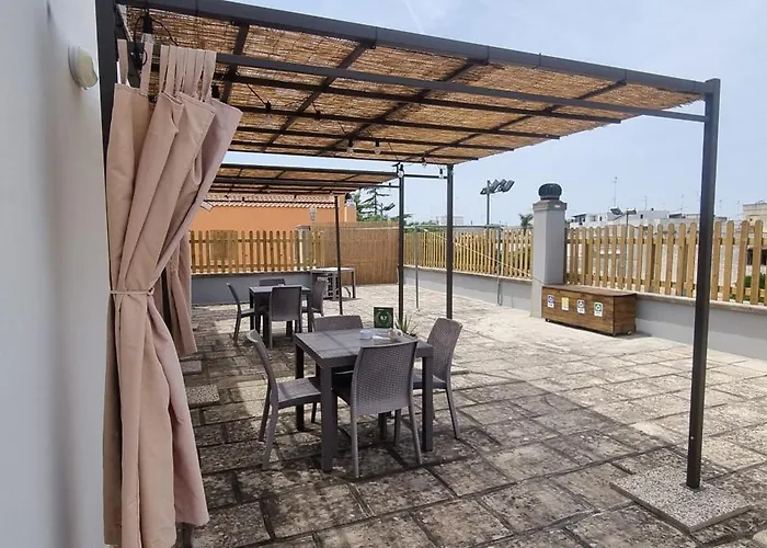 Le Del Pastore, Monolocale Con Terrazza Privata E Parcheggio Facile, Vicino Al Centro *